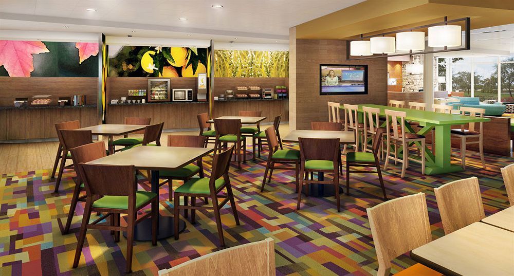 Fairfield Inn & Suites By Marriott Fayetteville North Exterior photo